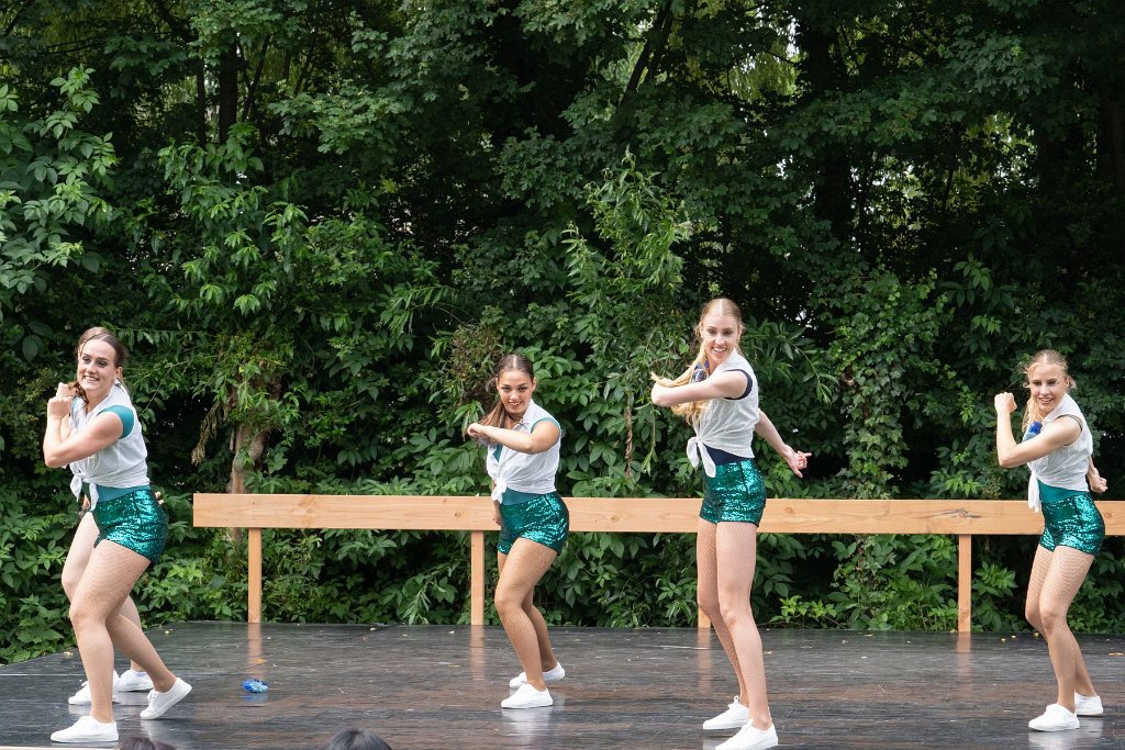 Show 04 180.jpg